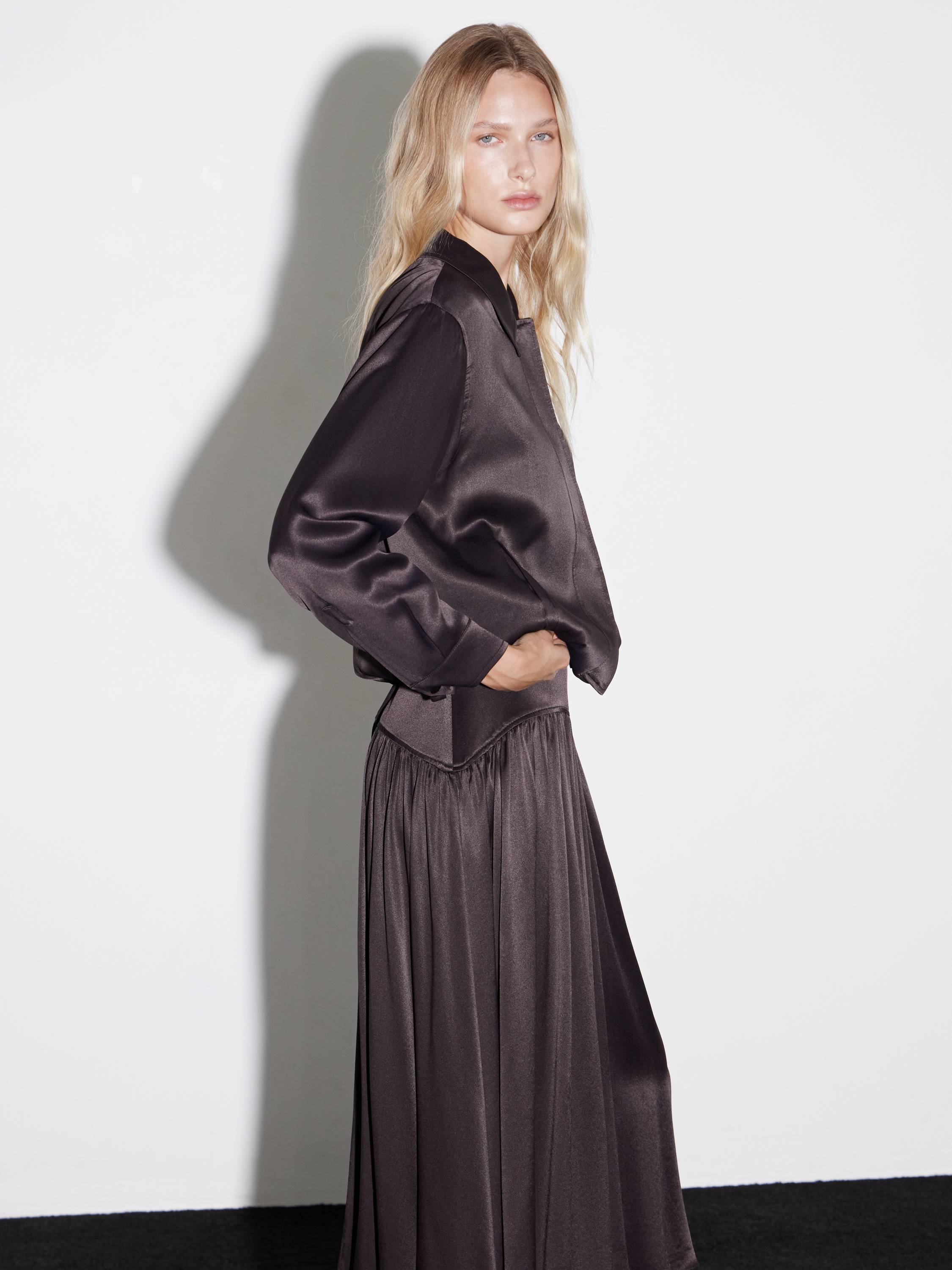Collared Satin-Effect Rayon Blouse in Deep Plum