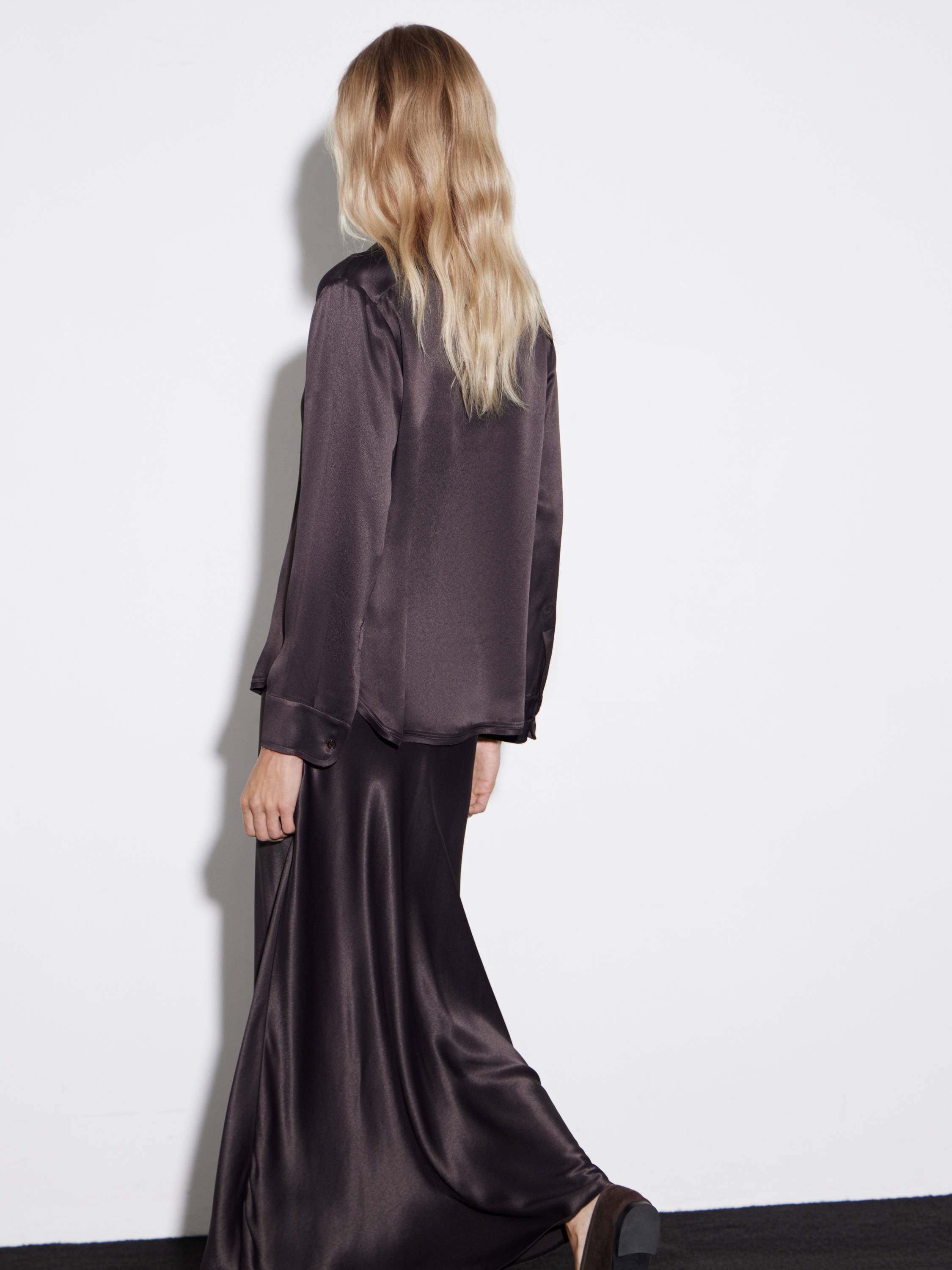 Flowing Satin-Effect Rayon Skirt in Deep Bordeaux