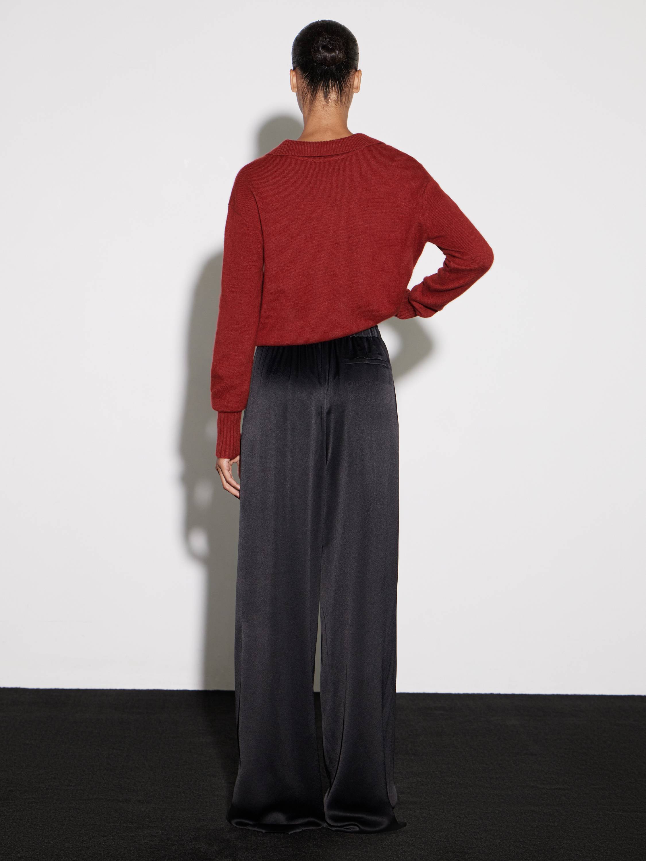Tailored Wide-Leg Rayon Trousers in Charcoal Black
